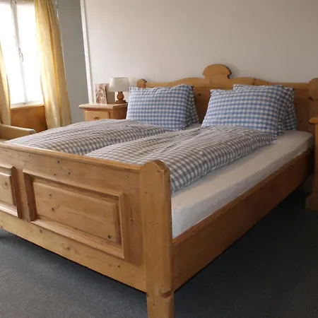 Baeren Hotel, The Bear Мини-отель Вильдерсвиль