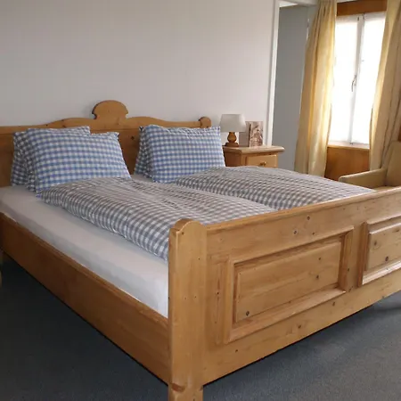 Мини-отель Baeren Hotel, The Bear Вильдерсвиль