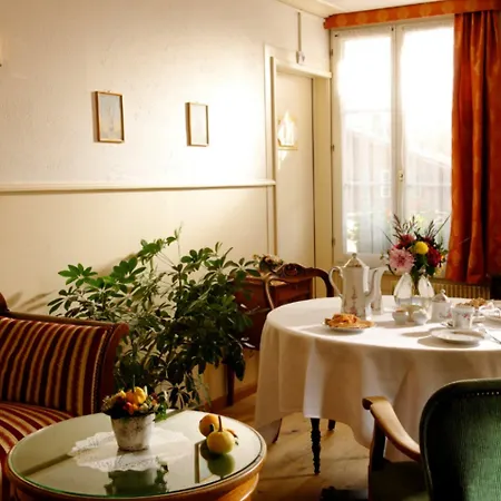 Värdshus Baeren Hotel, The Bear 3*