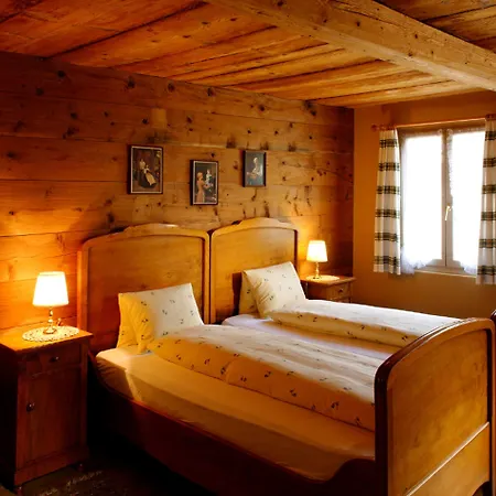 Baeren Hotel, The Bear Mini-hôtel 3*