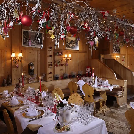 Baeren Hotel, The Bear Värdshus Wilderswil