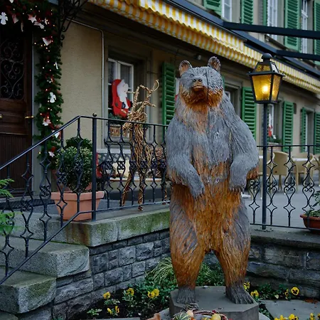 Baeren Hotel, The Bear Värdshus Wilderswil