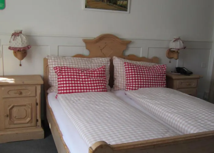 Inn Baeren Hotel, The Bear 3*