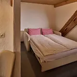 Gasthof Baeren Hotel, The Bear Wilderswil