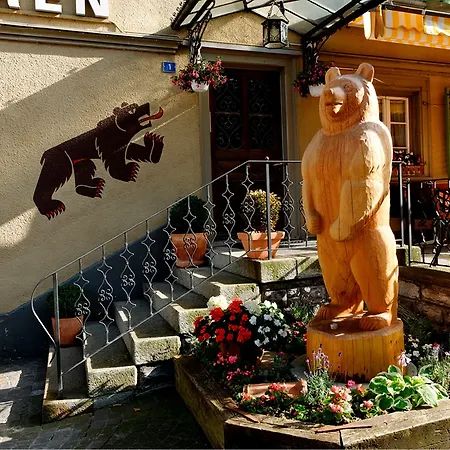 Baeren Hotel, The Bear 3*