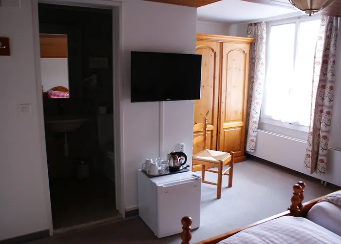 Fogadó Baeren Hotel, The Bear Wilderswil